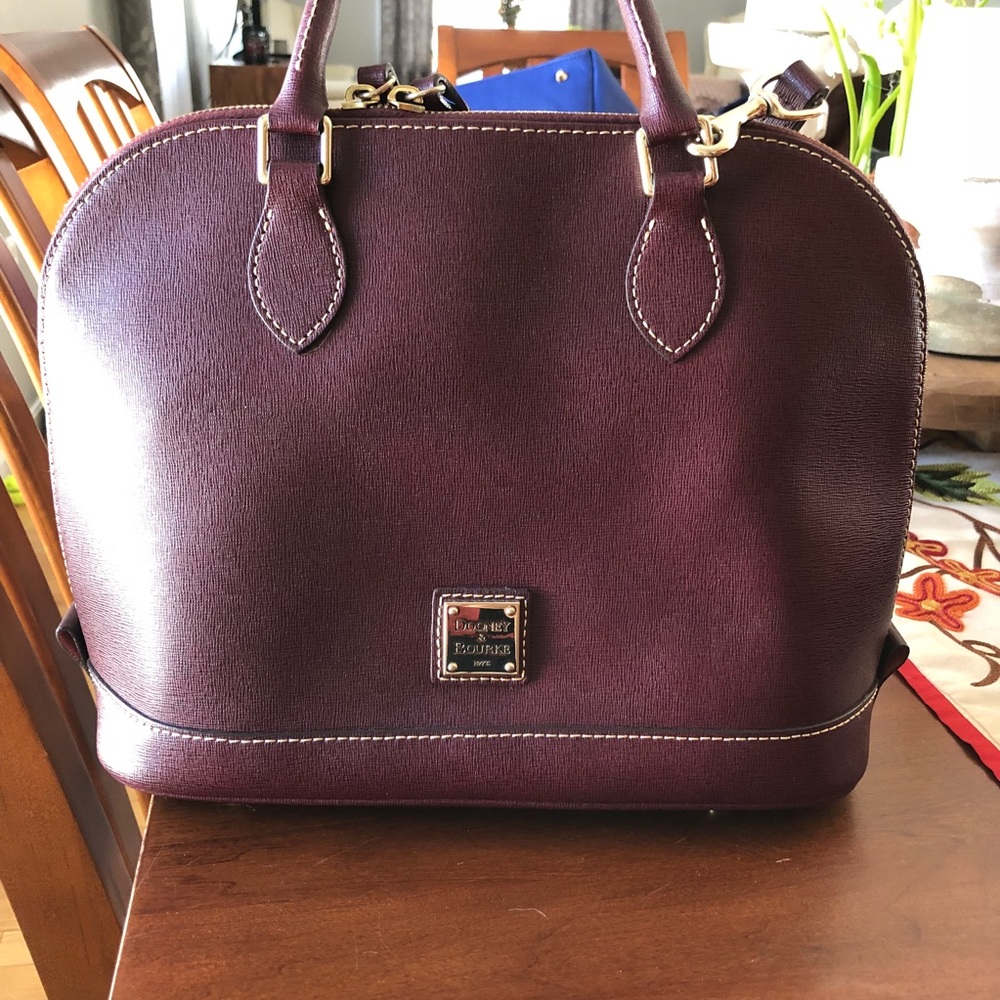Dooney&Bourke Purse!